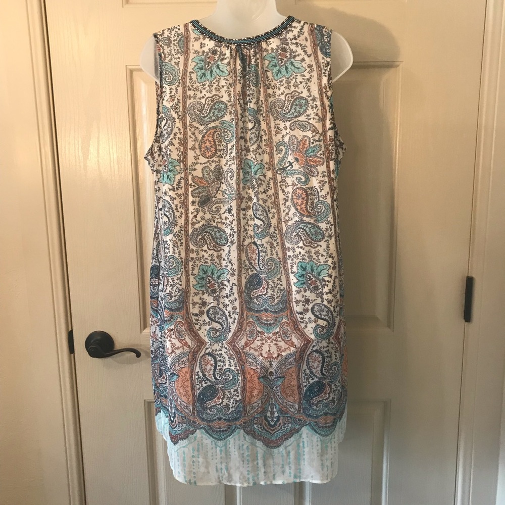 Sundress - Picture 3 of 4